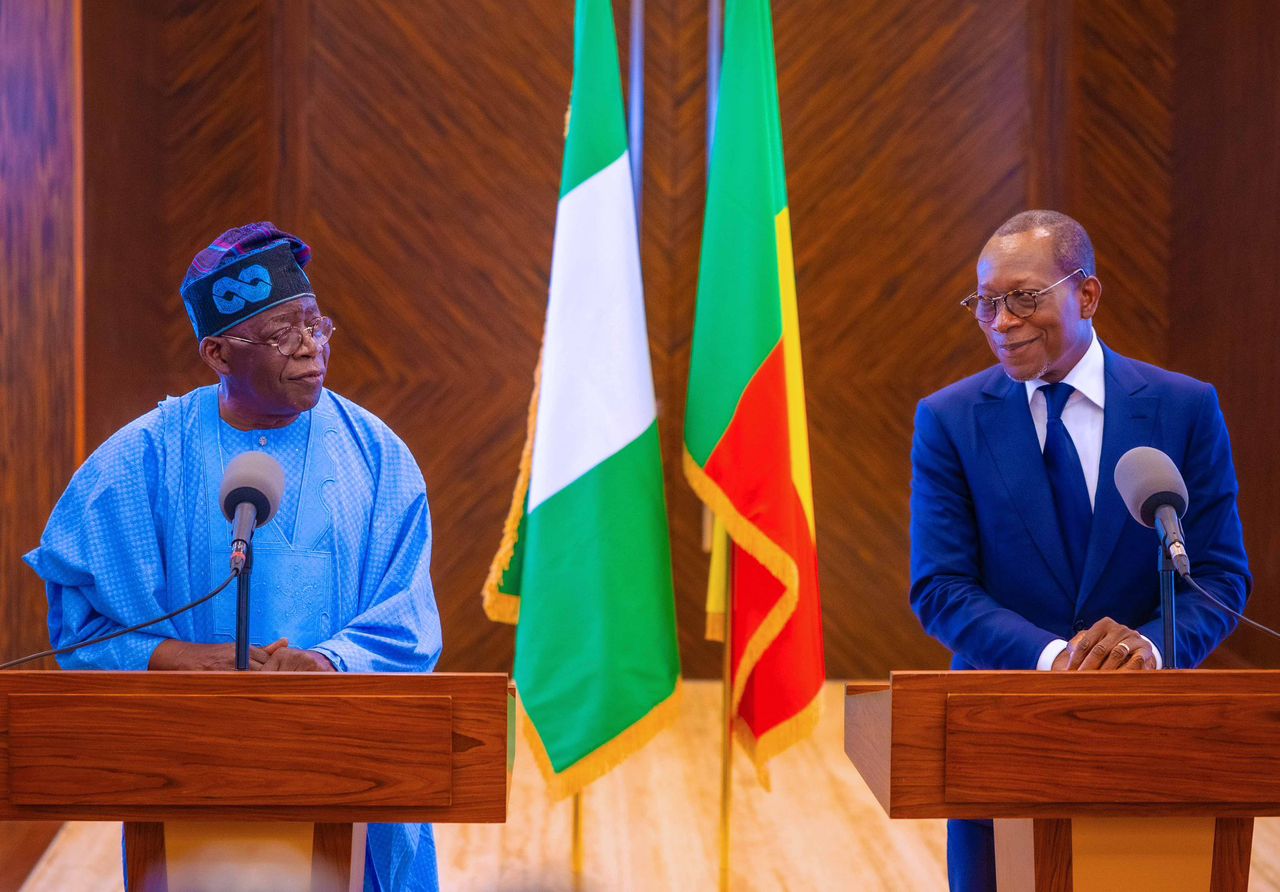 President Tinubu Commends Nigeria’s Armed Forces for Protecting Democracy in Benin Republic